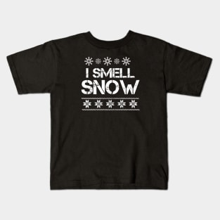 I smell snow - winter holidays Kids T-Shirt